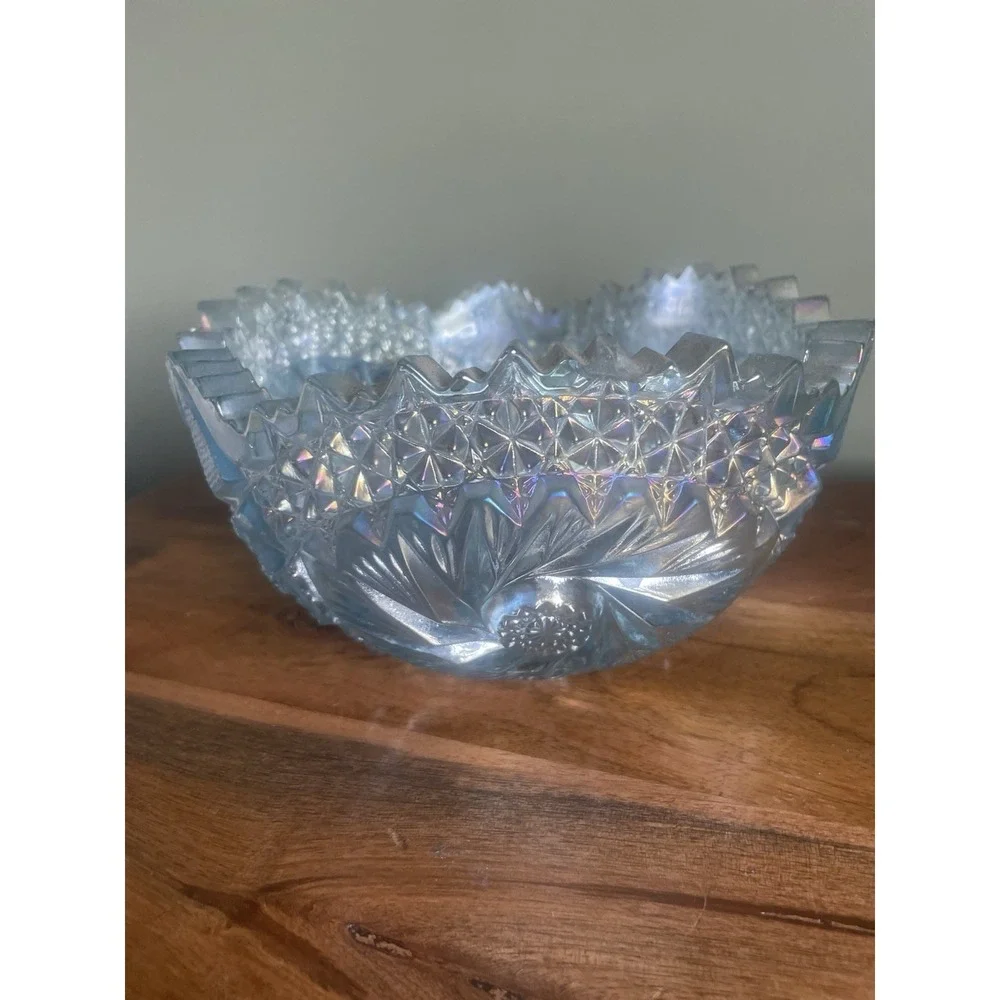 LE Smith Glass Comet in the Stars Light Blue Carnival Glass 7.5